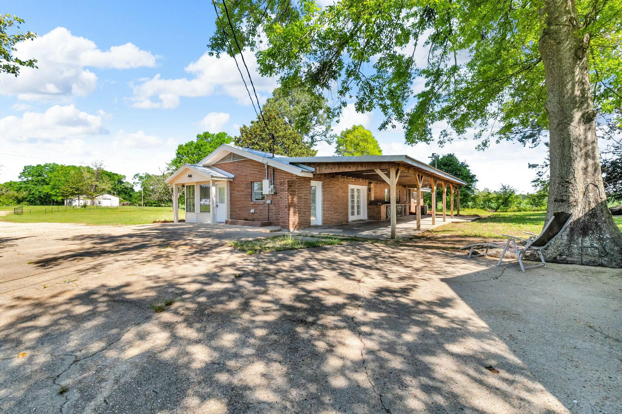 4032 S C Rd 8