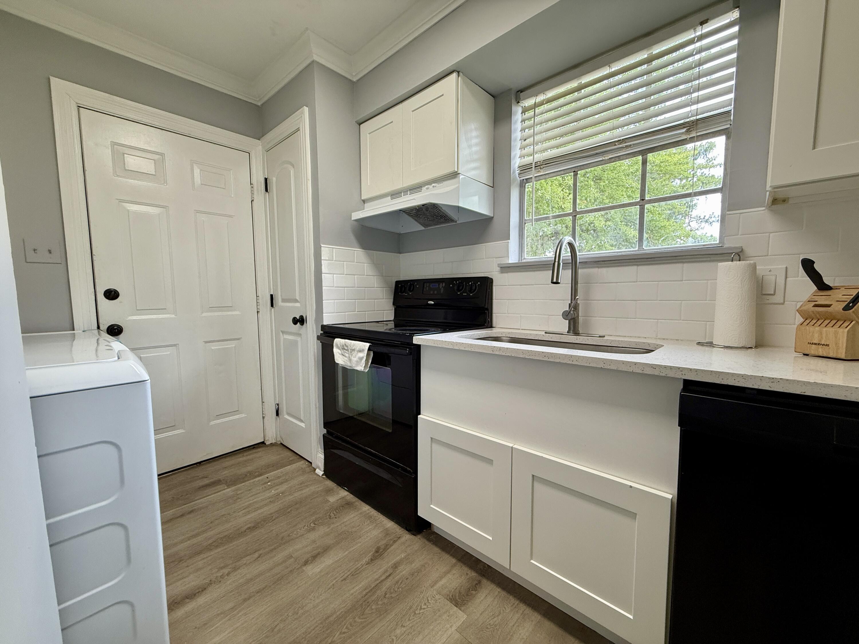 306 N 40th Ave.