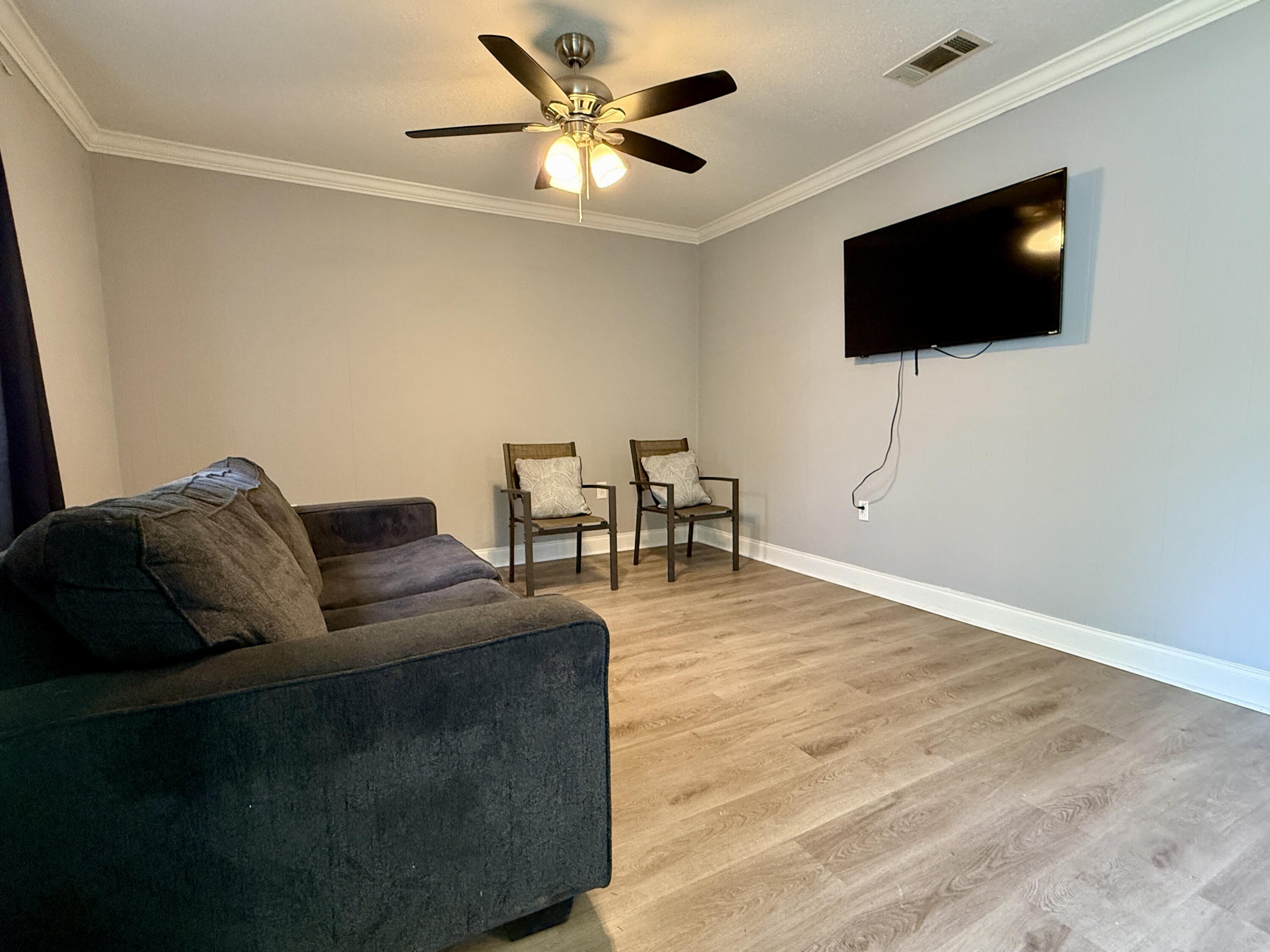 306 N 40th Ave.
