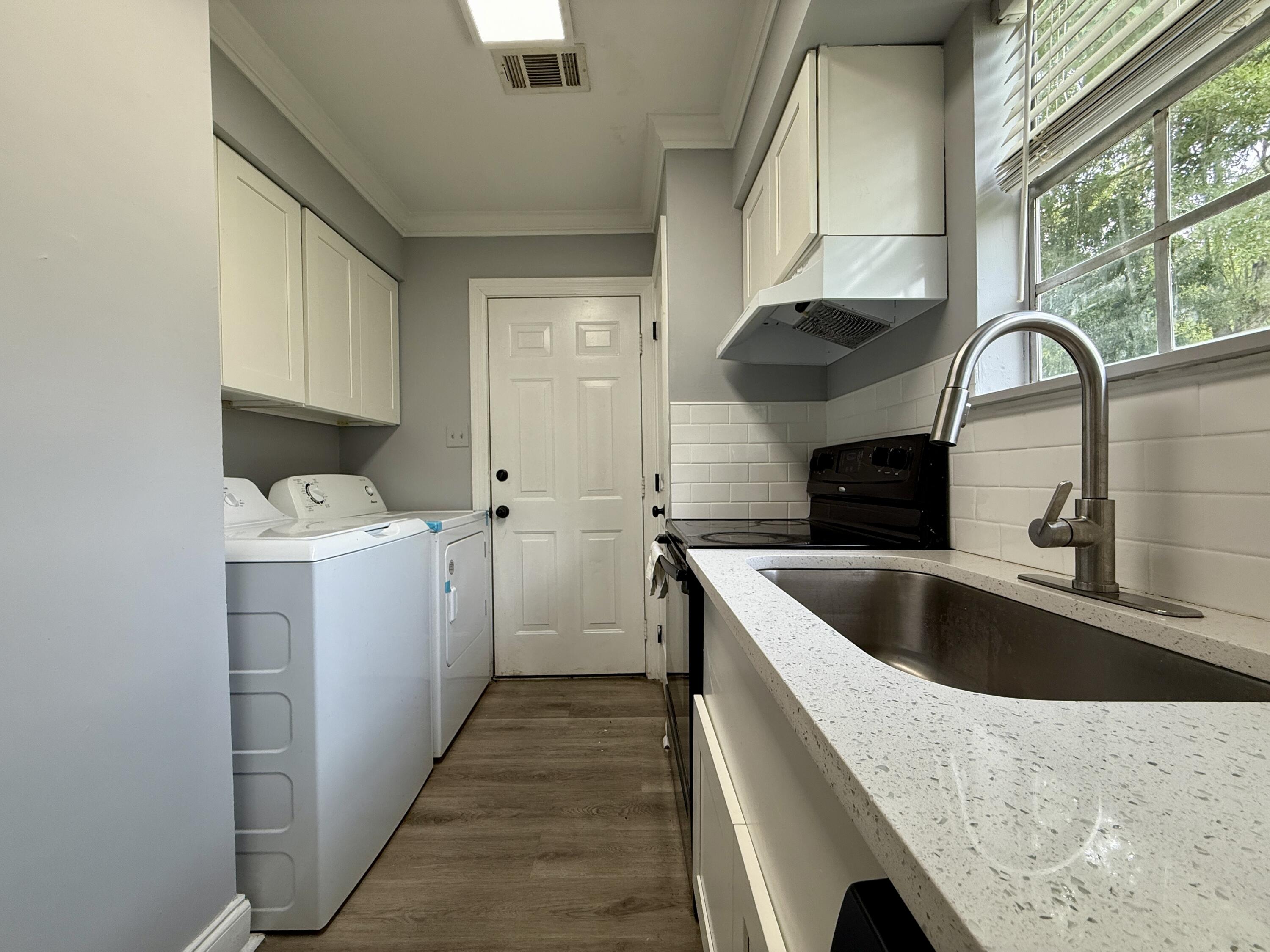 306 N 40th Ave.