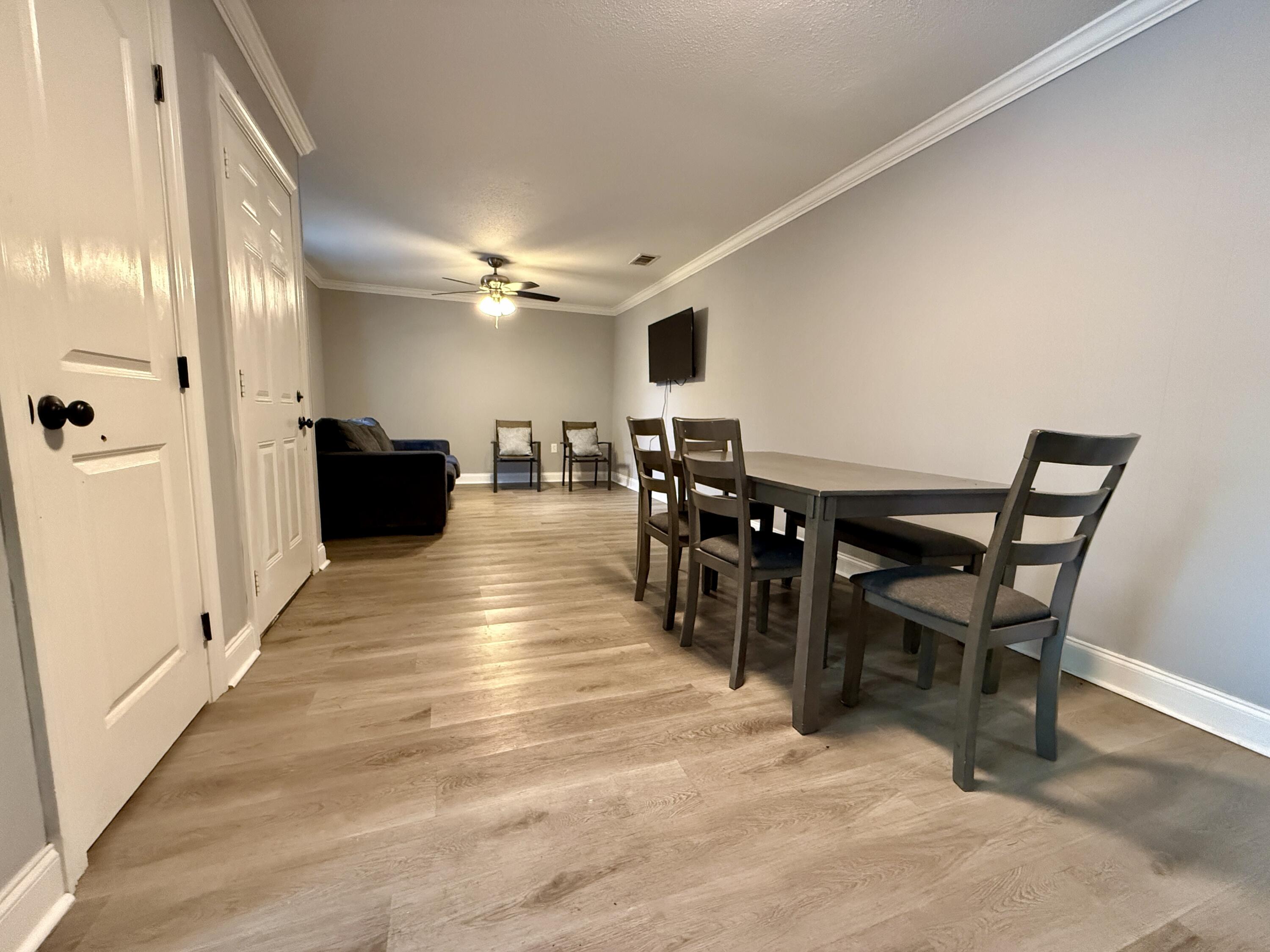 306 N 40th Ave.