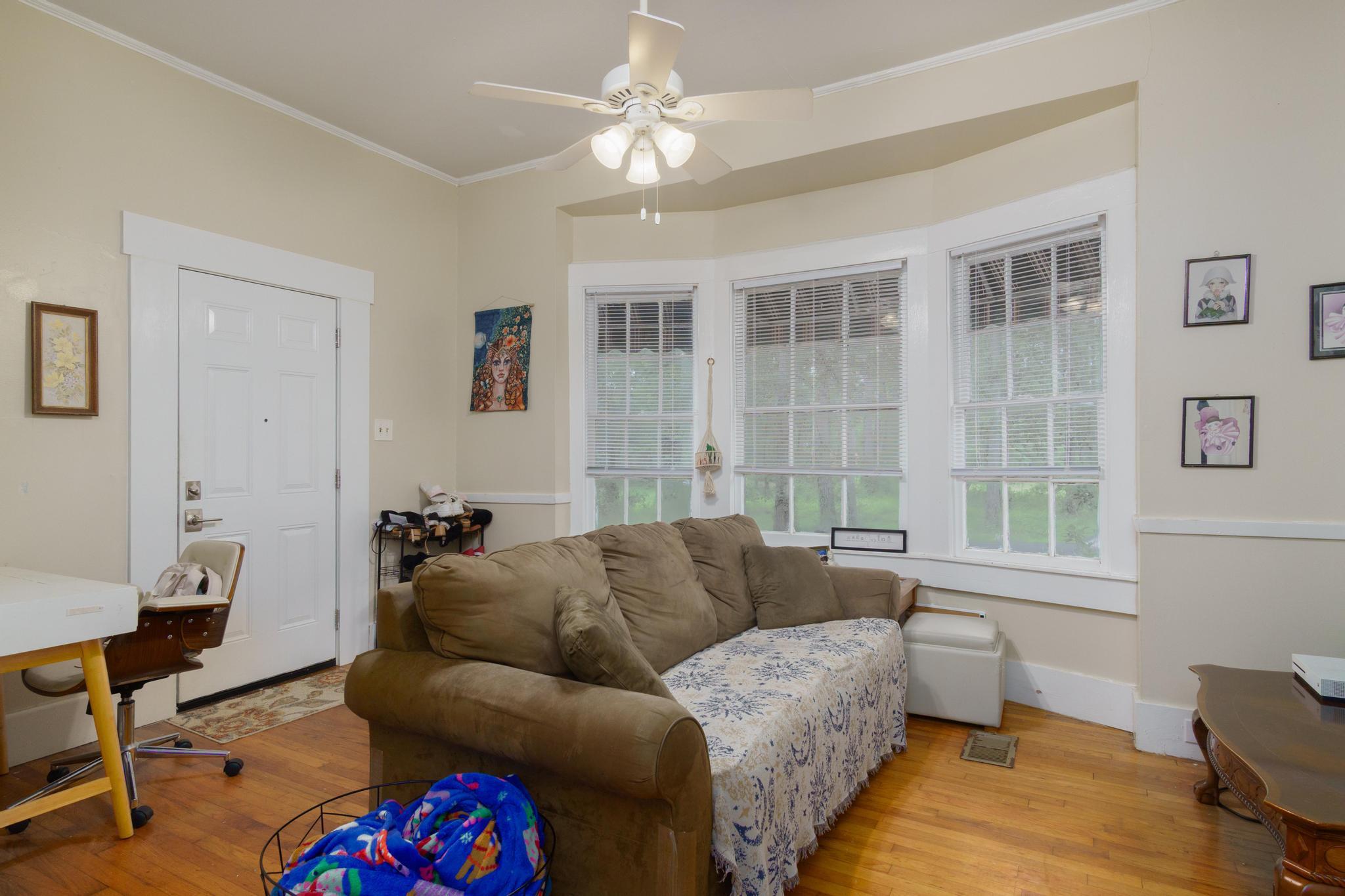 400 N 37th Ave.