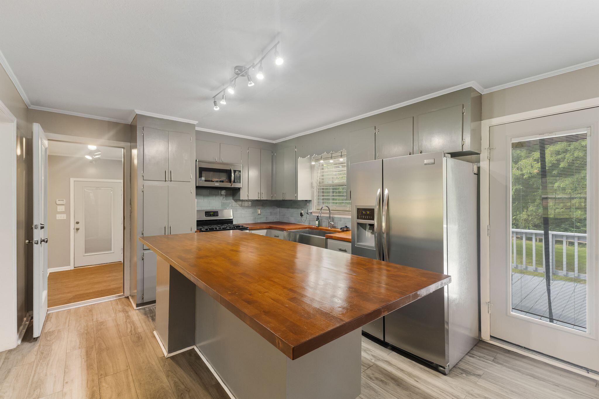 425 Patrick Rd.