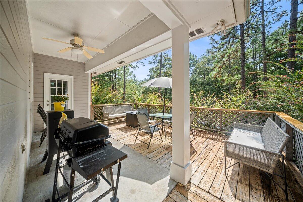 110 Green Bay Dr.