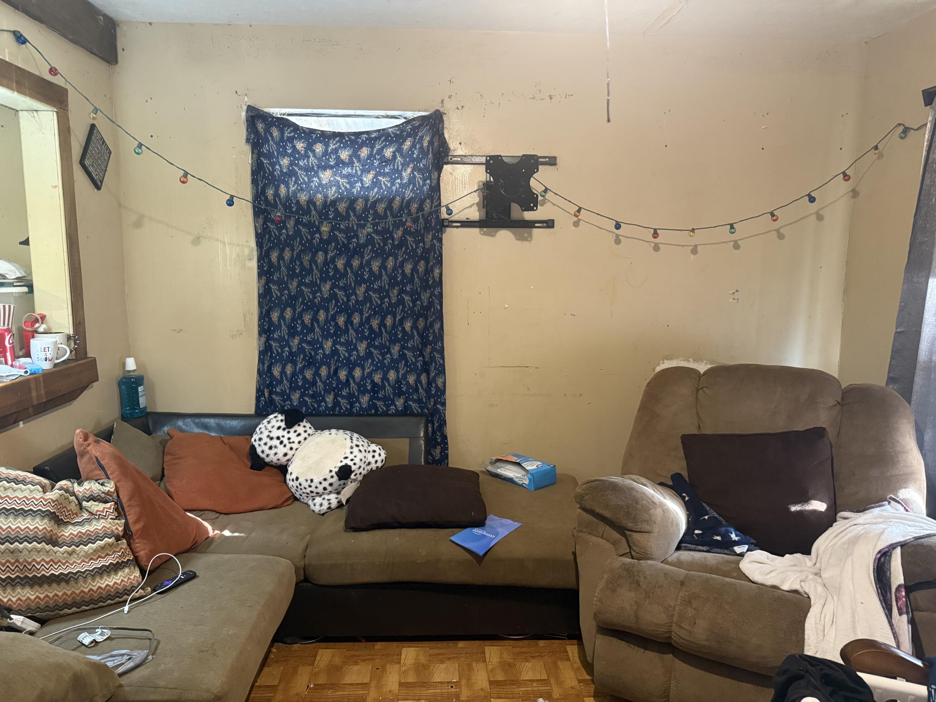 62 S County Line Rd.