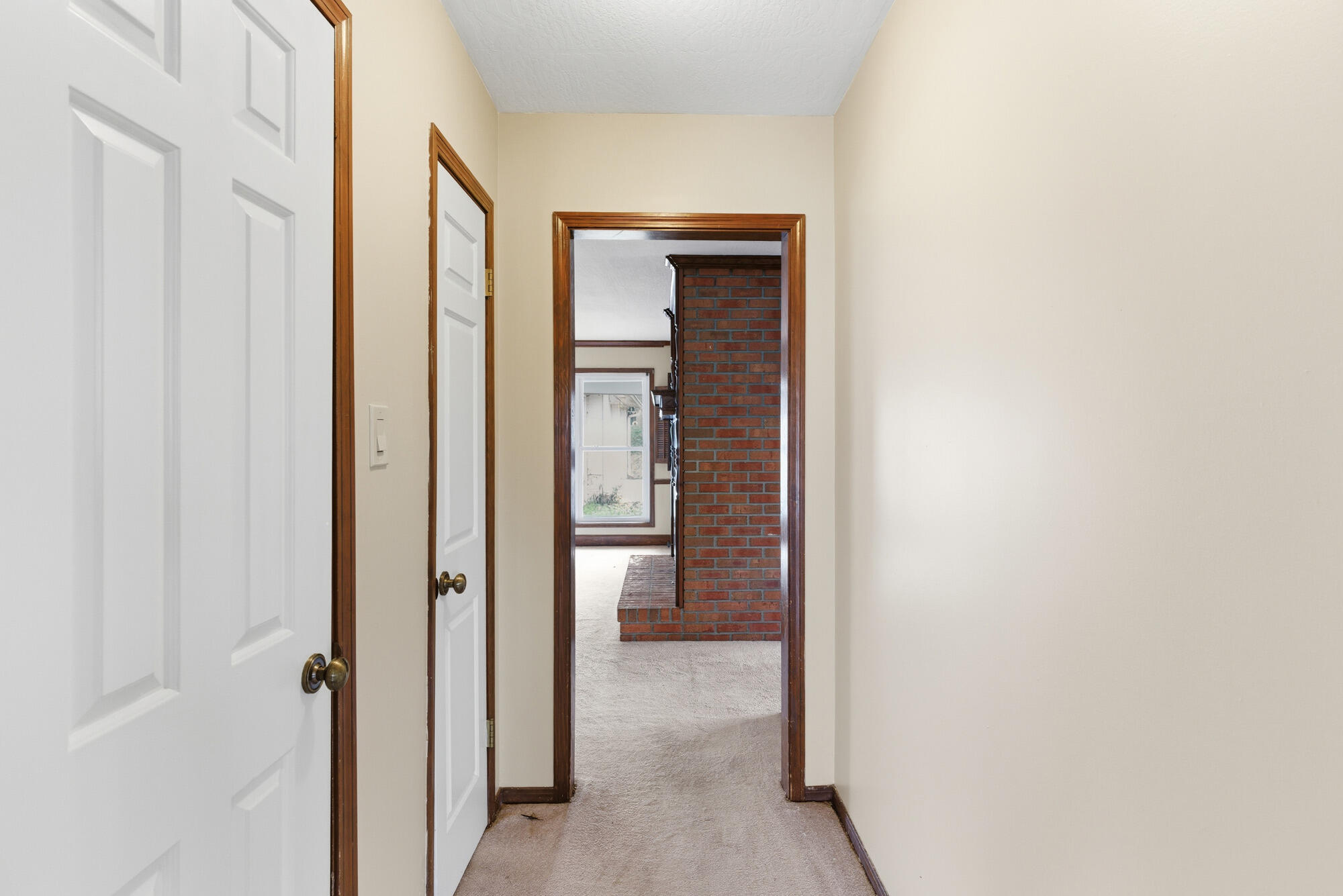 100 Warwick Pl