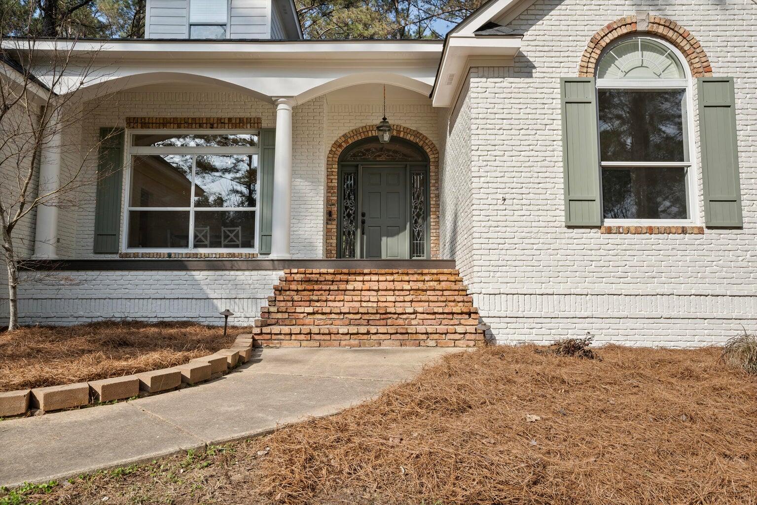 18 Tuckahoe
