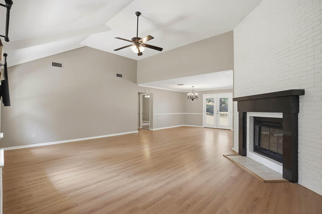 40 Windgate Dr.