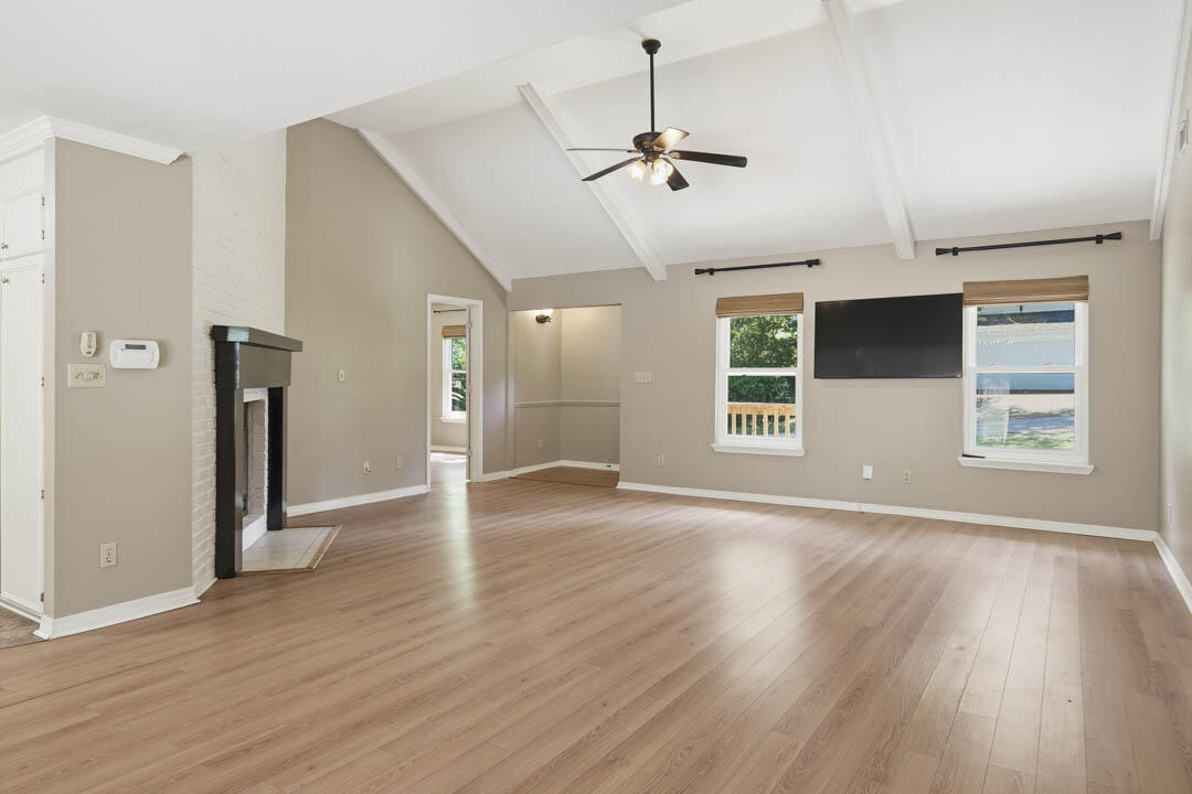 40 Windgate Dr.