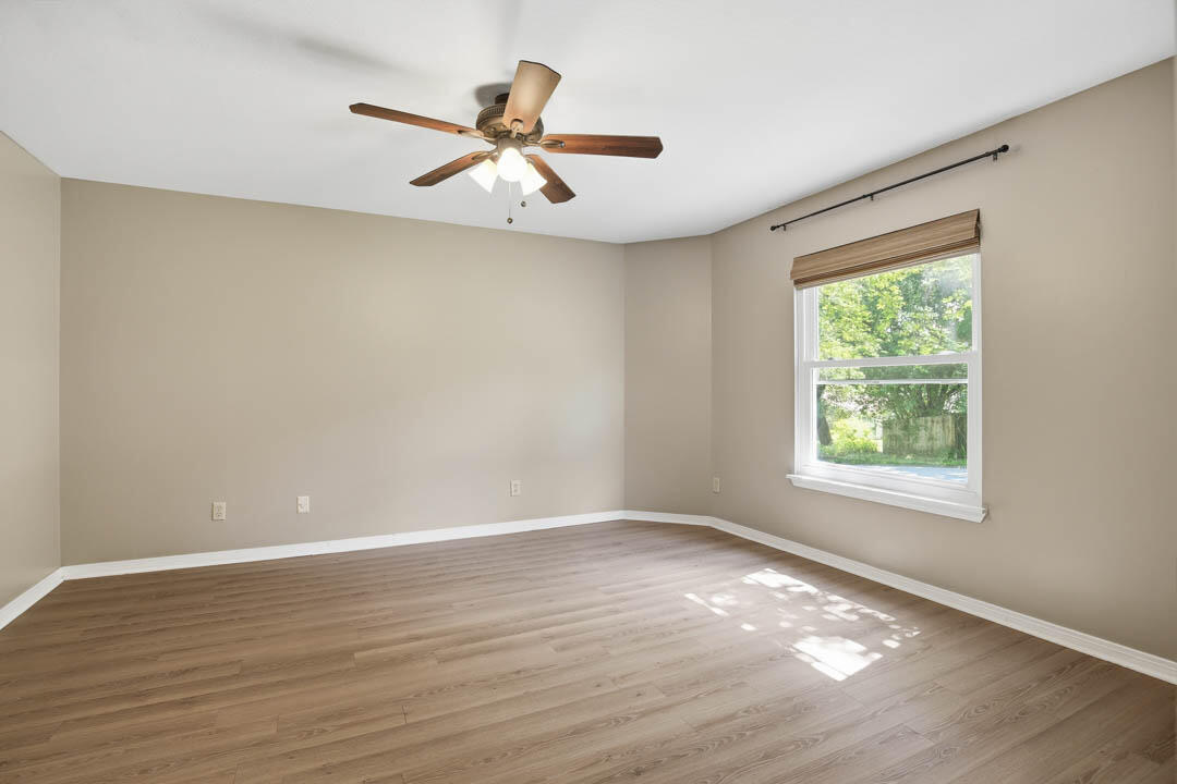 40 Windgate Dr.