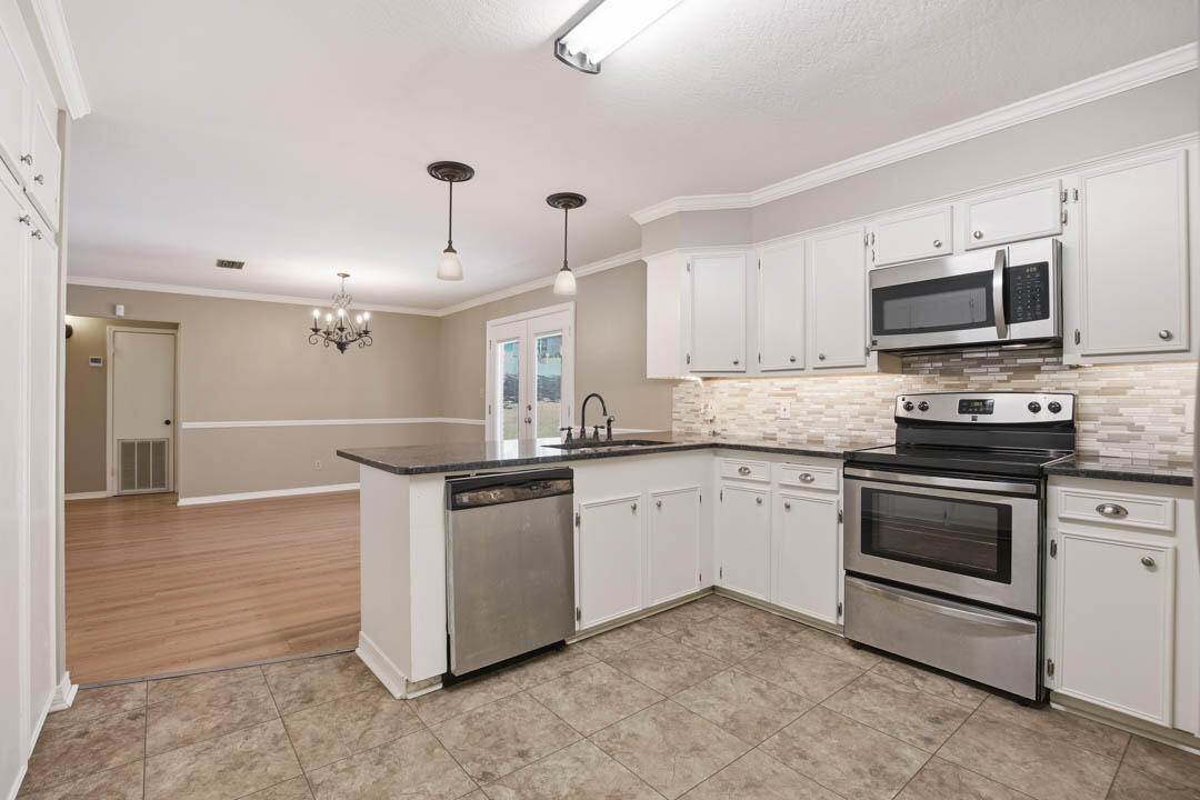 40 Windgate Dr.