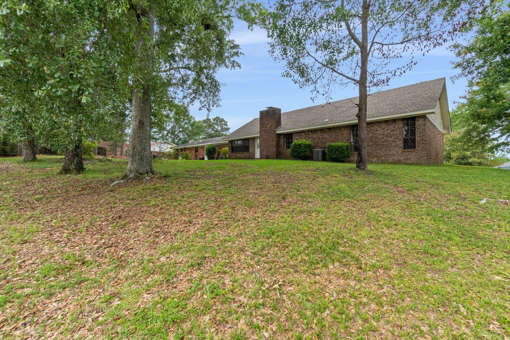 400 Hacienda Ave.