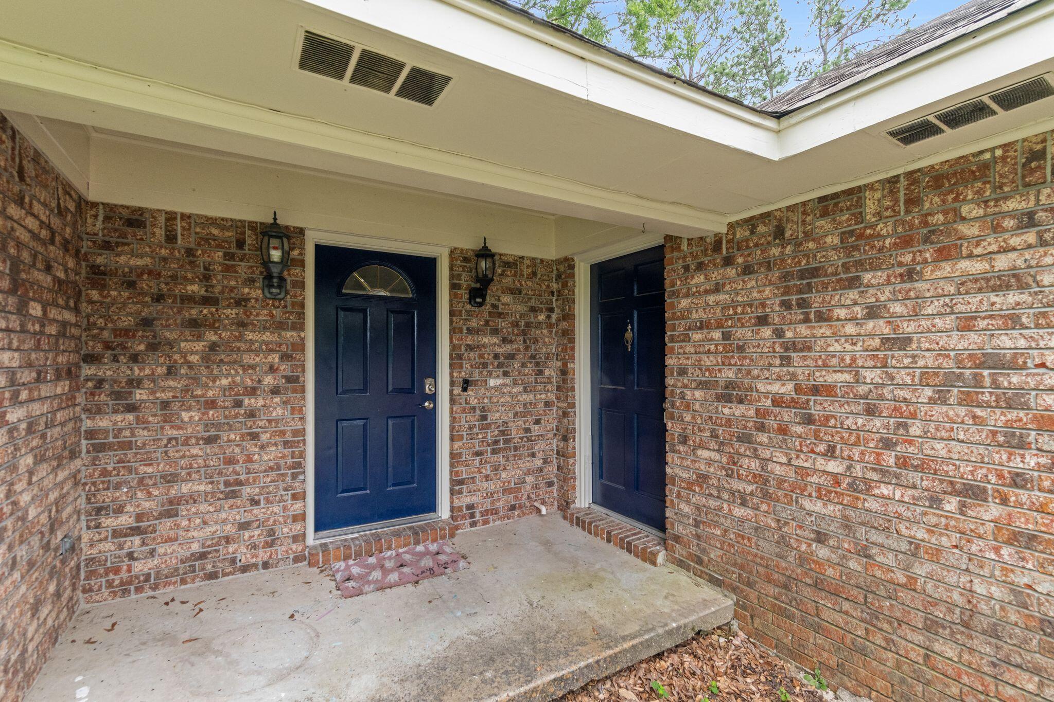400 Hacienda Ave.