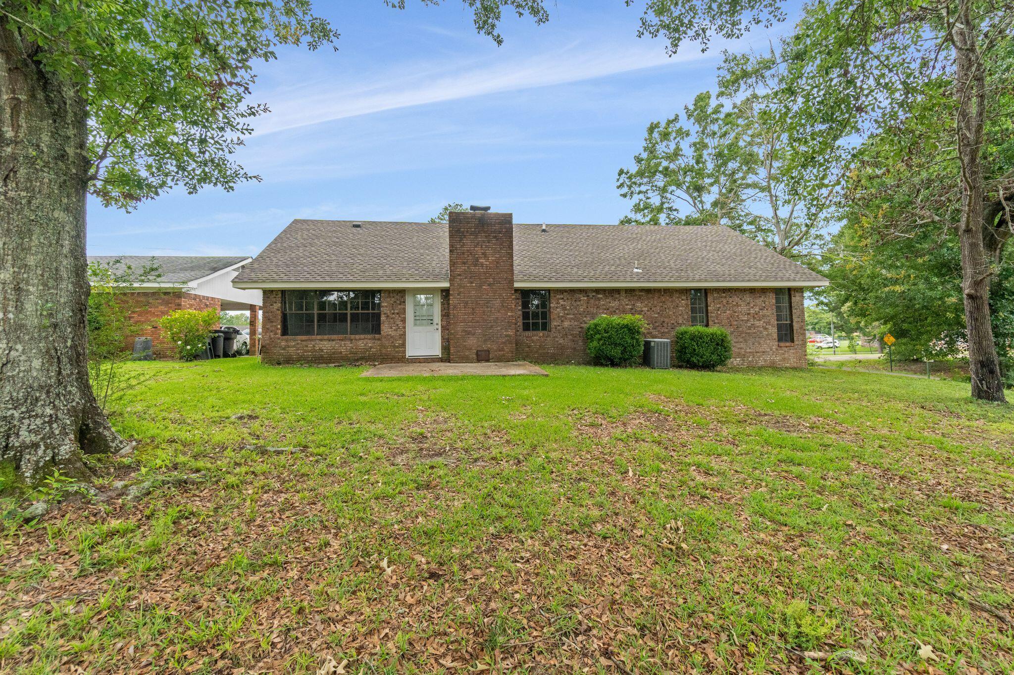 400 Hacienda Ave.