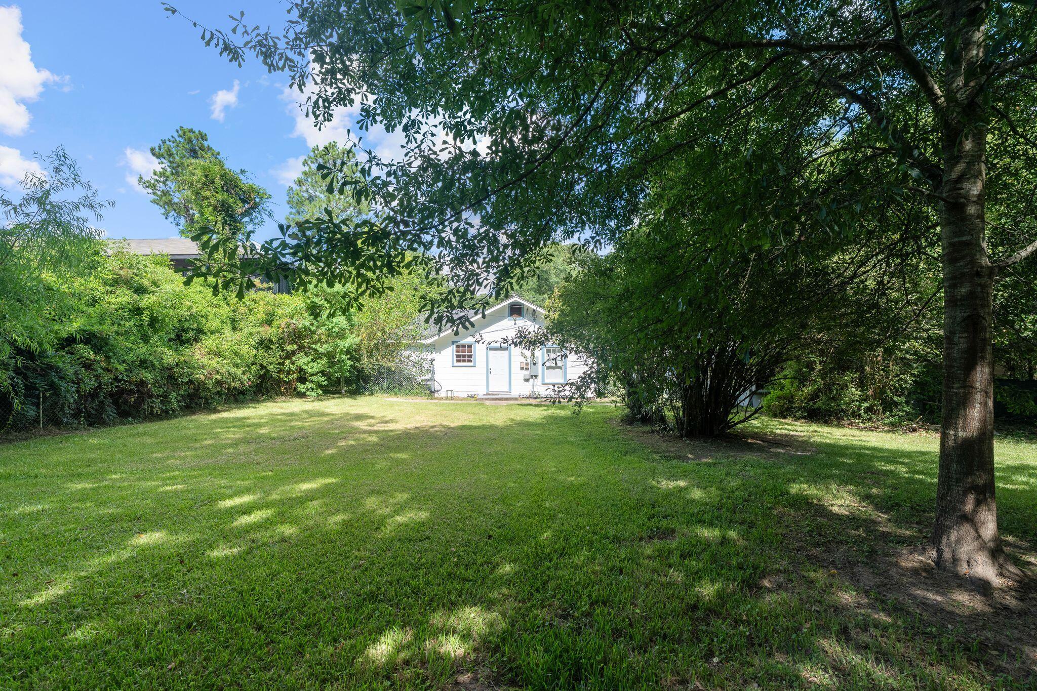 2228 N 1st Ave.