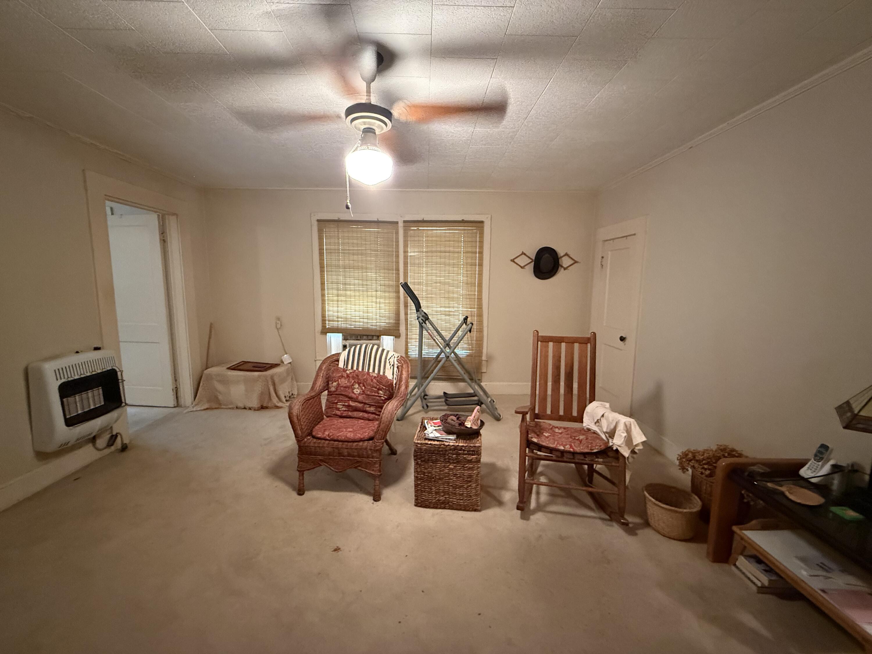 1327 2nd St.
