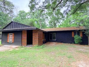 2815 Hillside Dr.