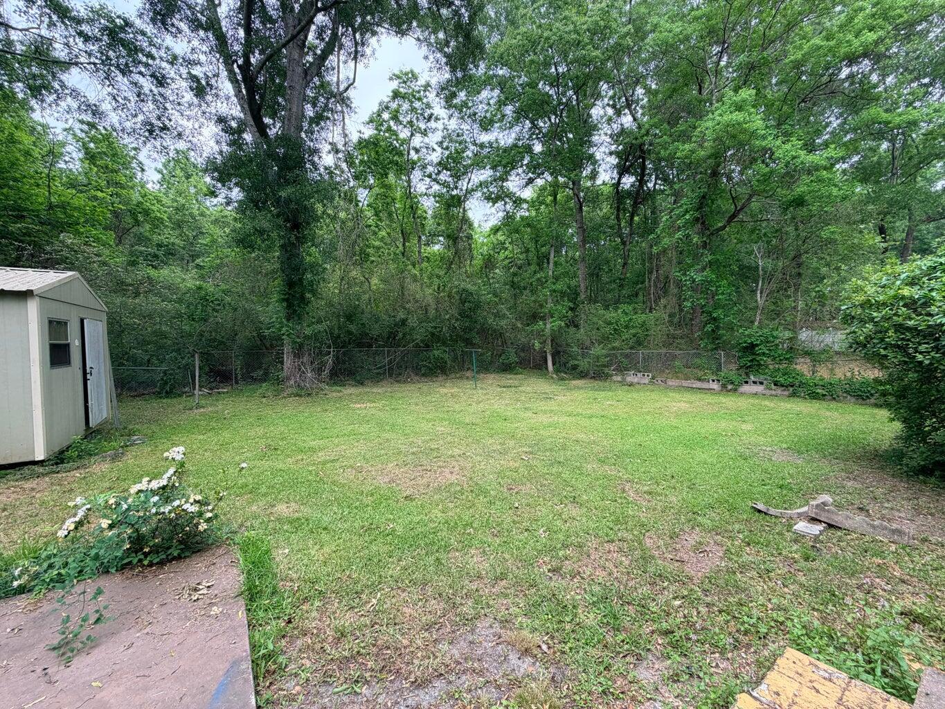 2815 Hillside Dr.