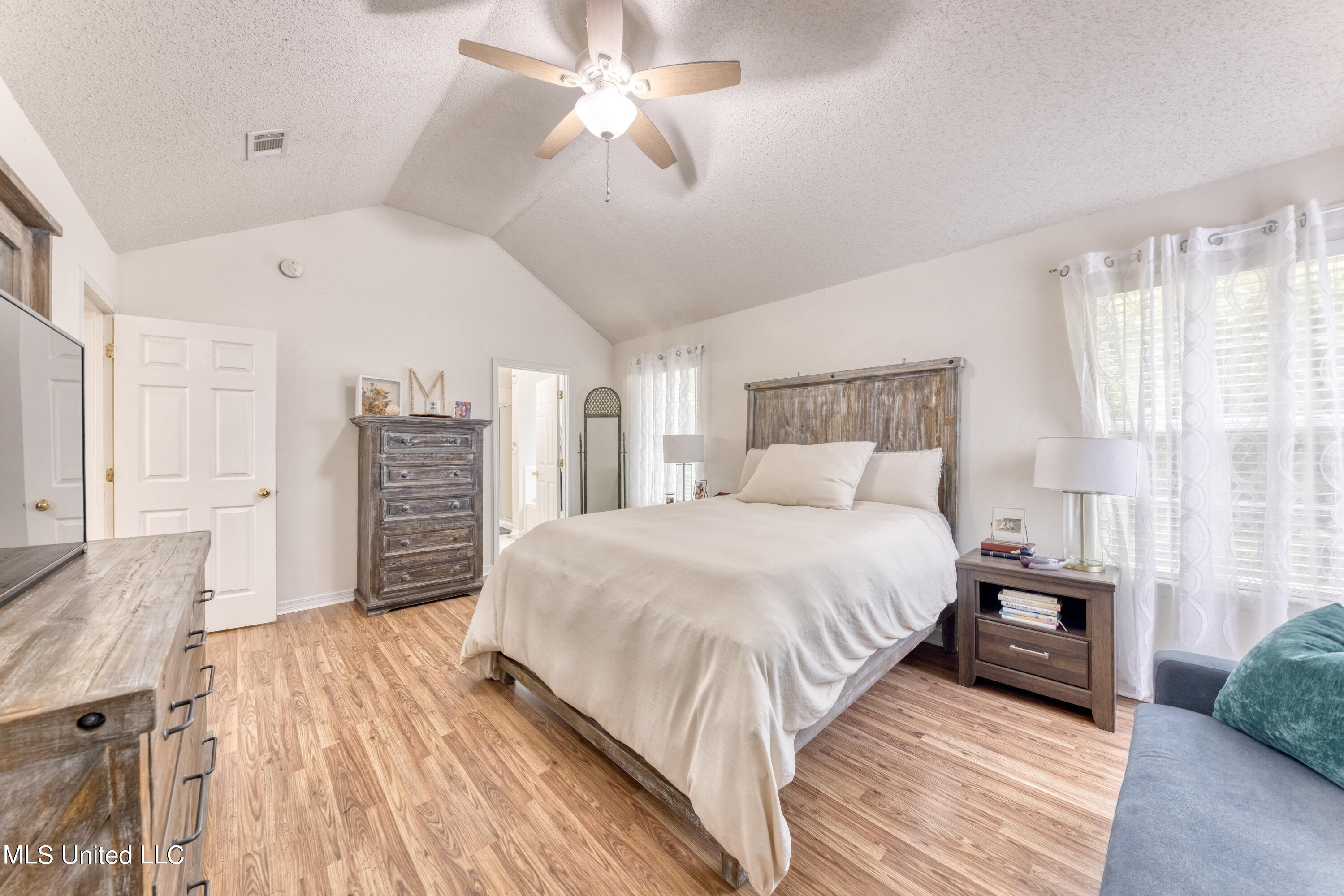 13662 Huntington Circle