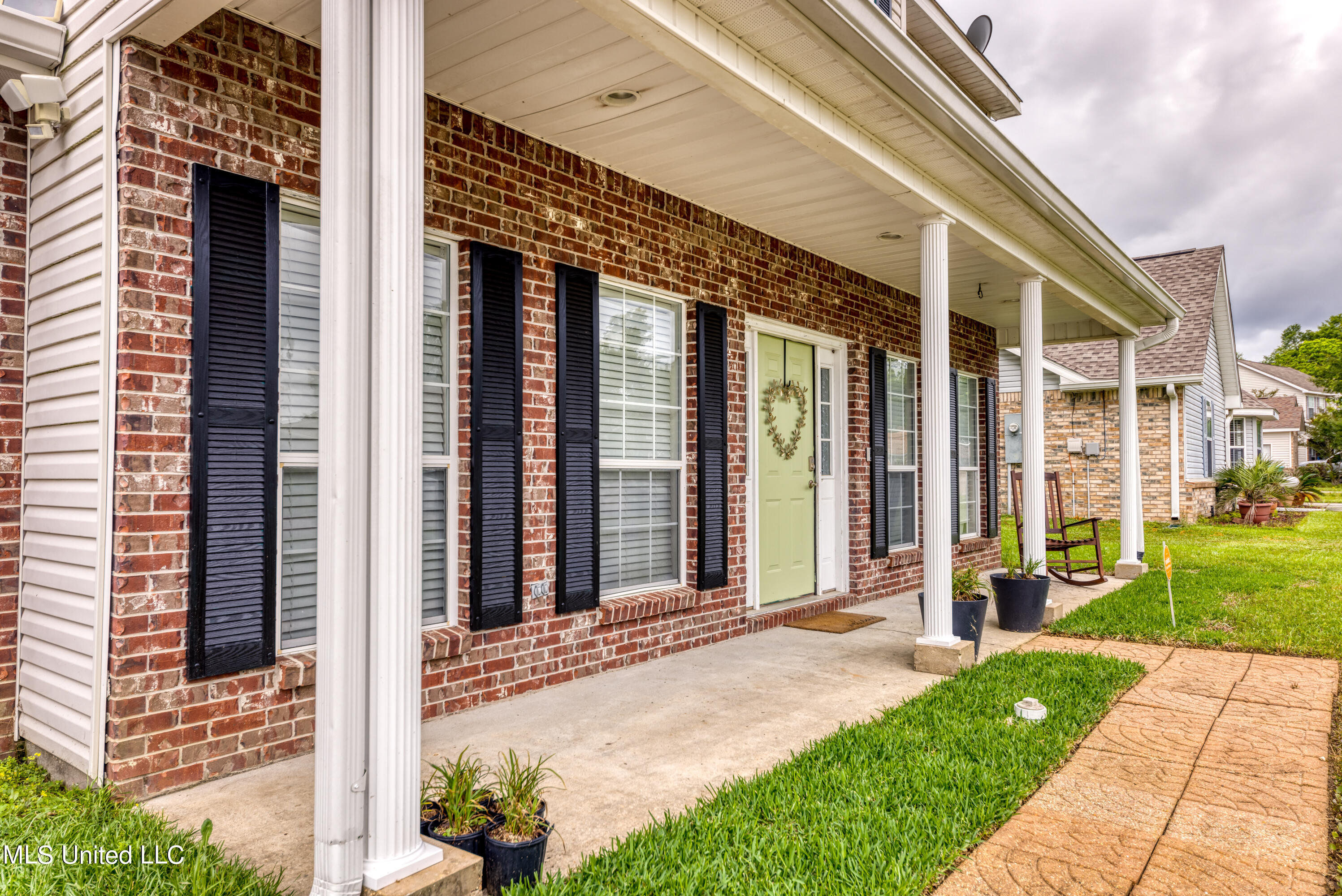 13662 Huntington Circle