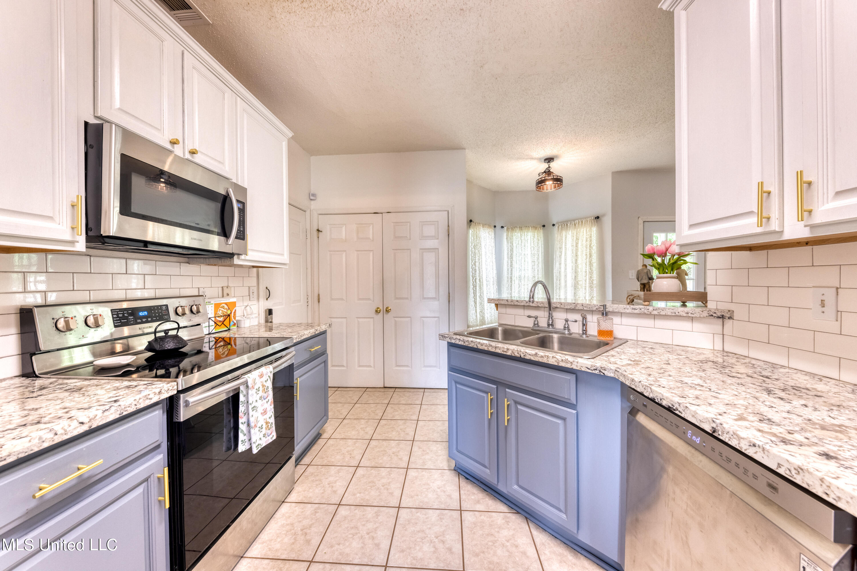 13662 Huntington Circle