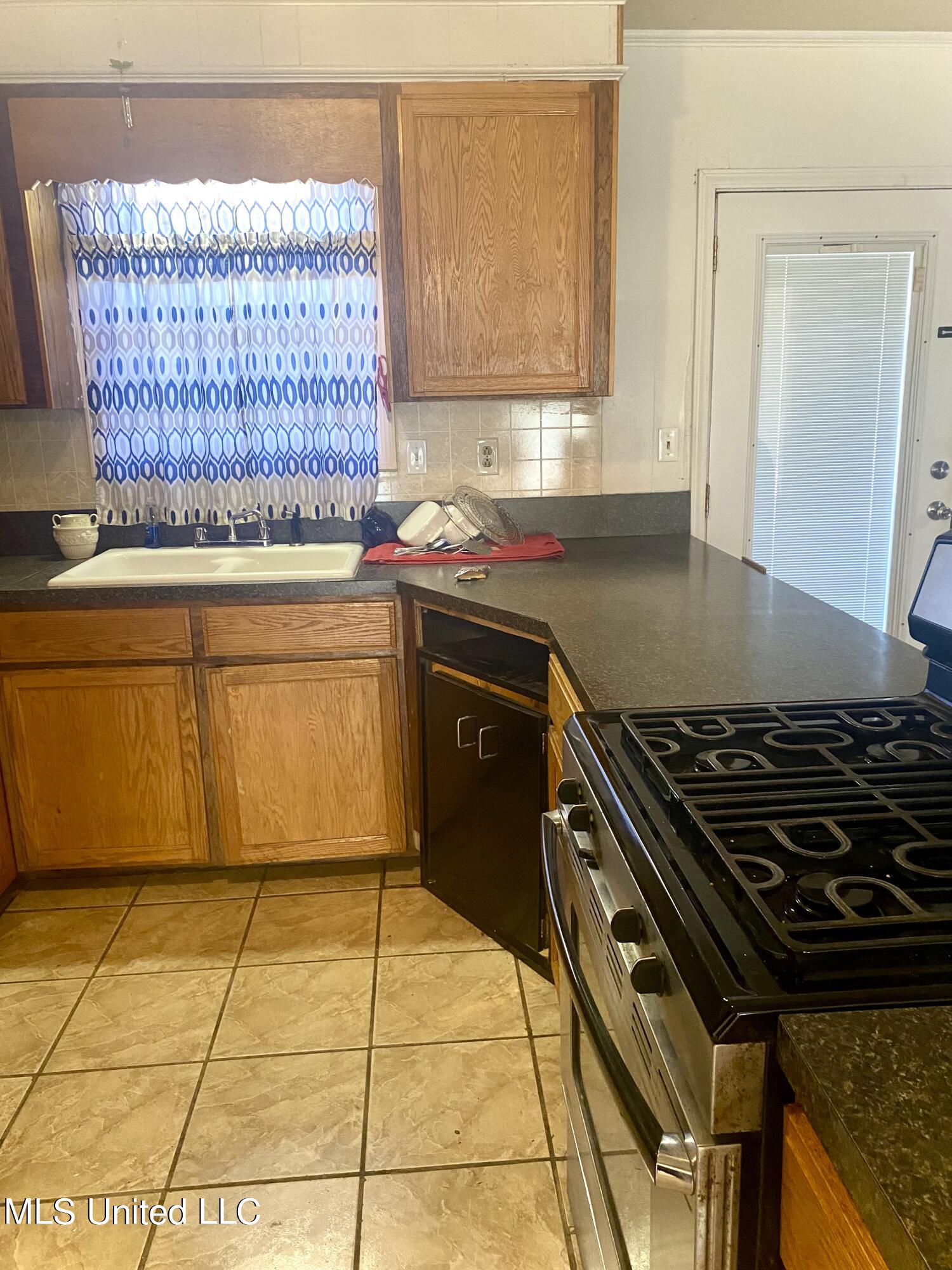 88 Lake Mike Conner Road