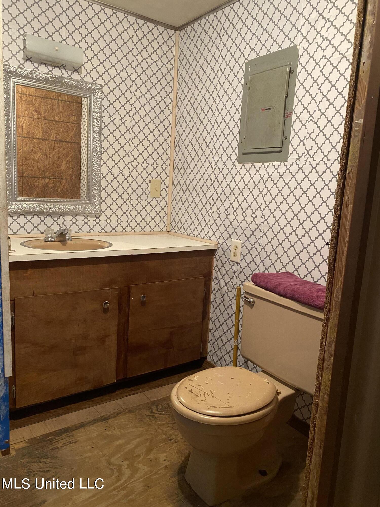 88 Lake Mike Conner Road