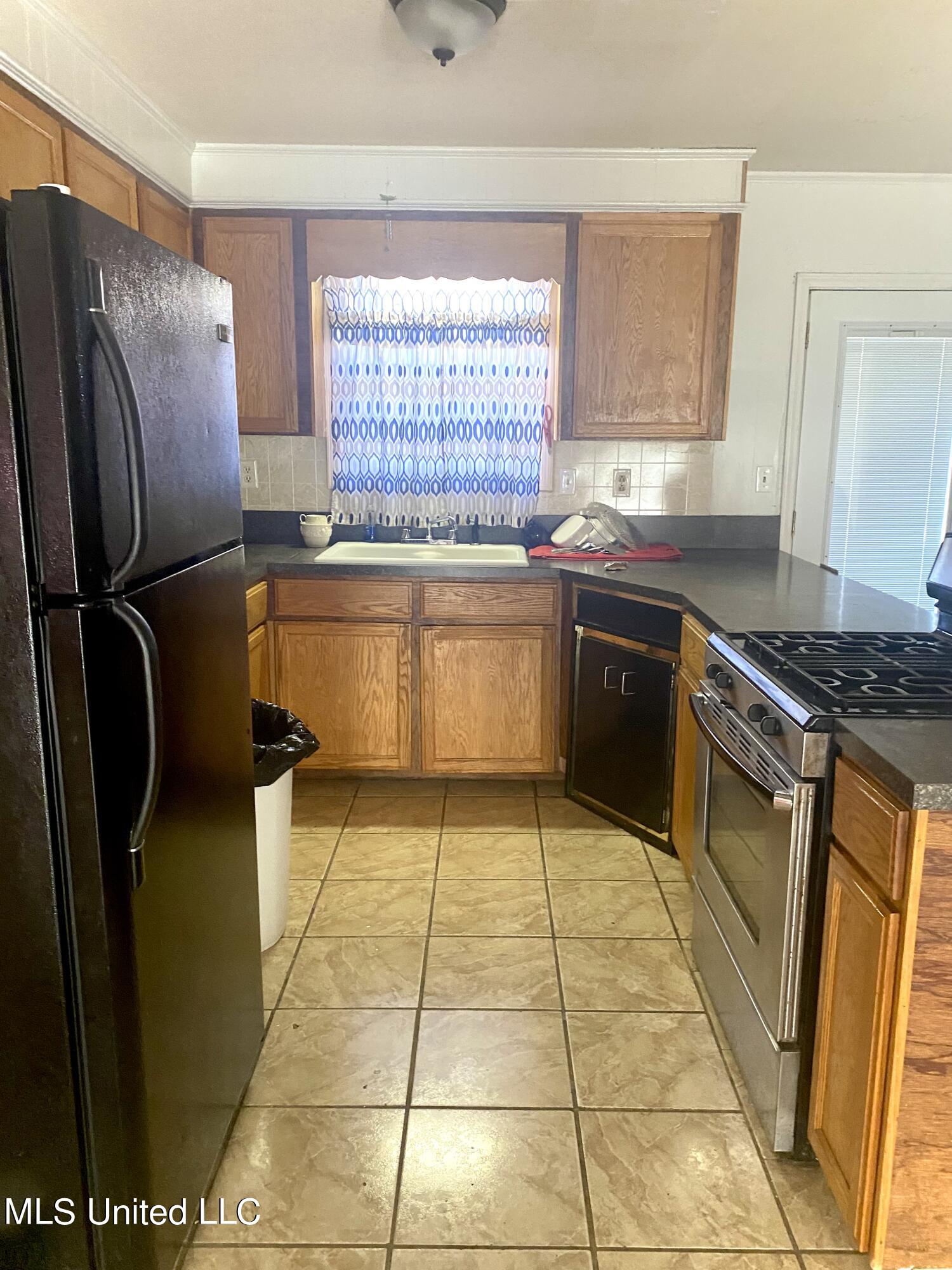 88 Lake Mike Conner Road