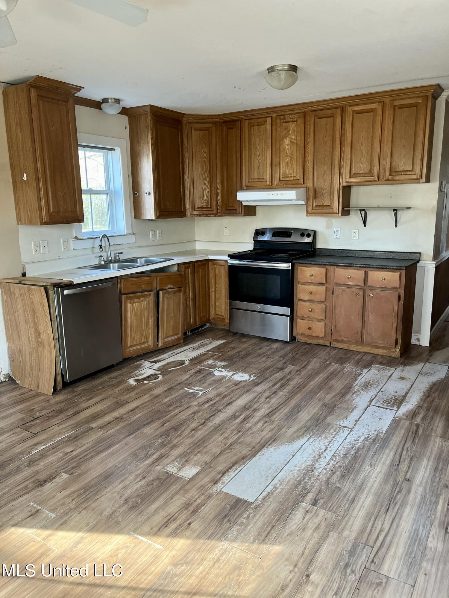 28 Davis Dawsey Road