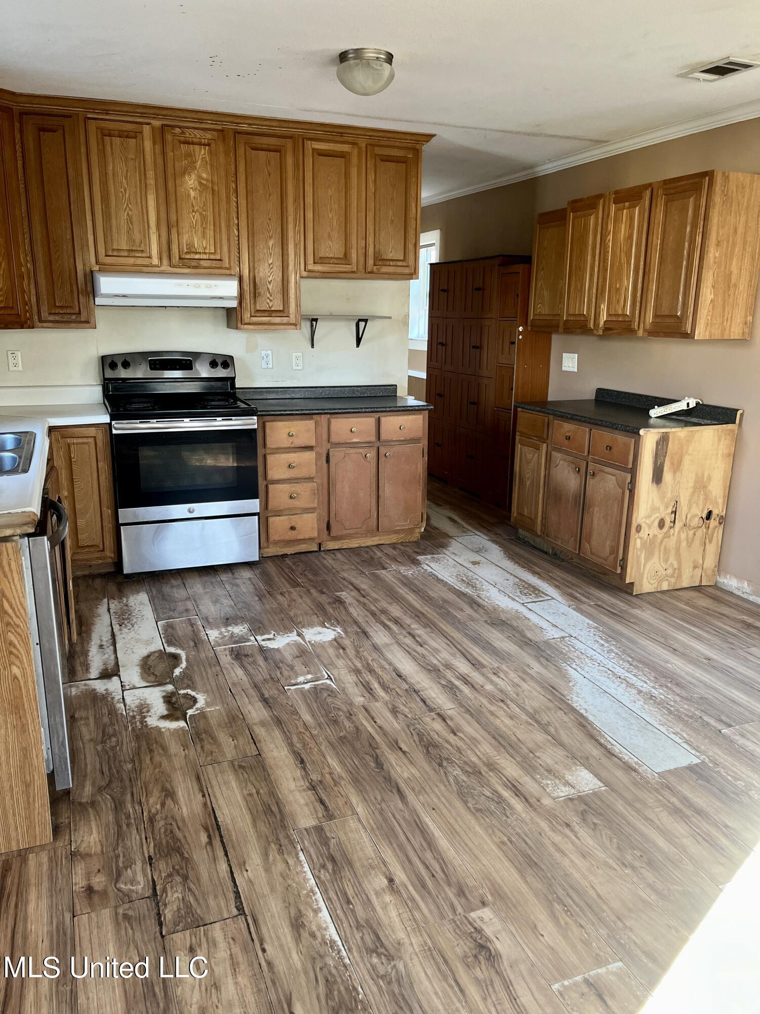 28 Davis Dawsey Road