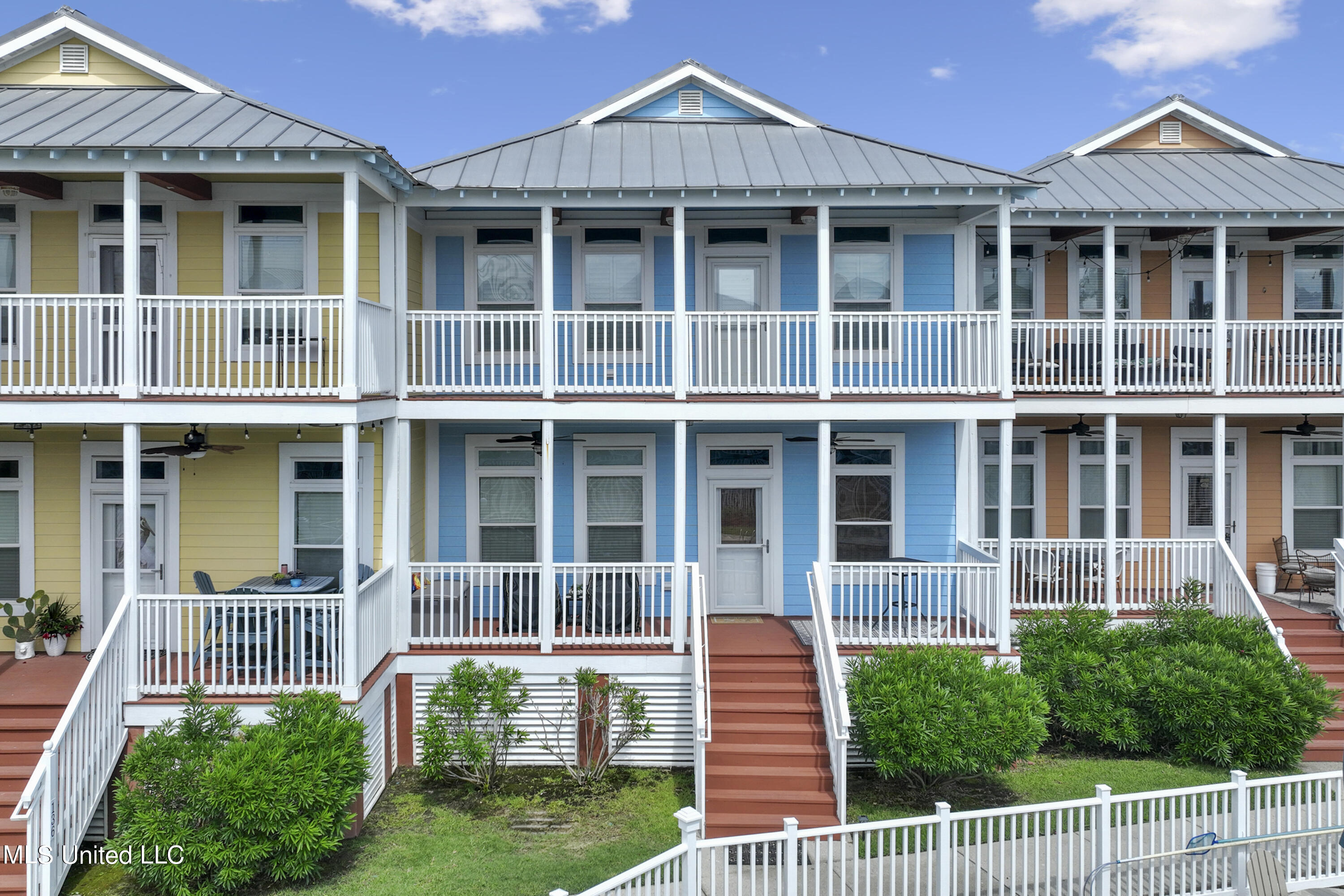 1515 E Beach Boulevard, 235