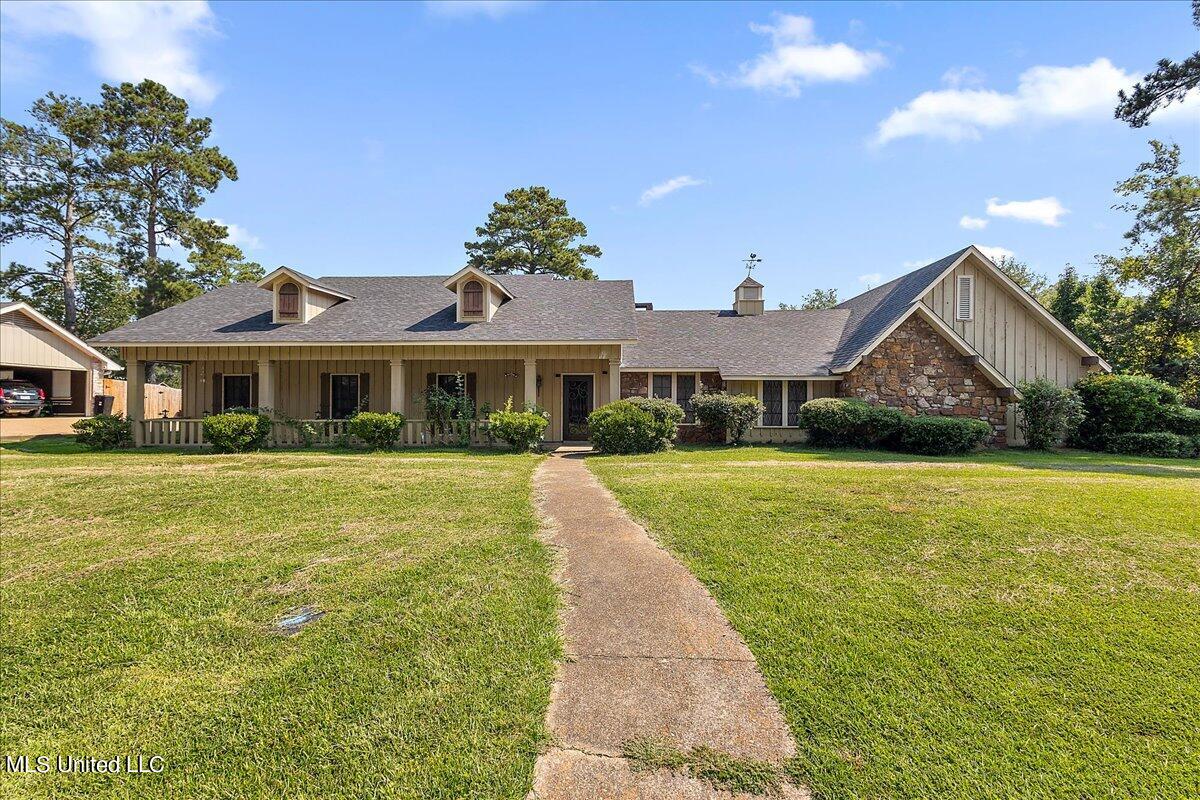 5222 Cloverdale Drive