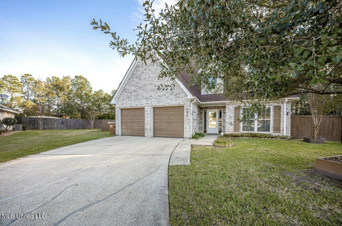 792 Gentry Street