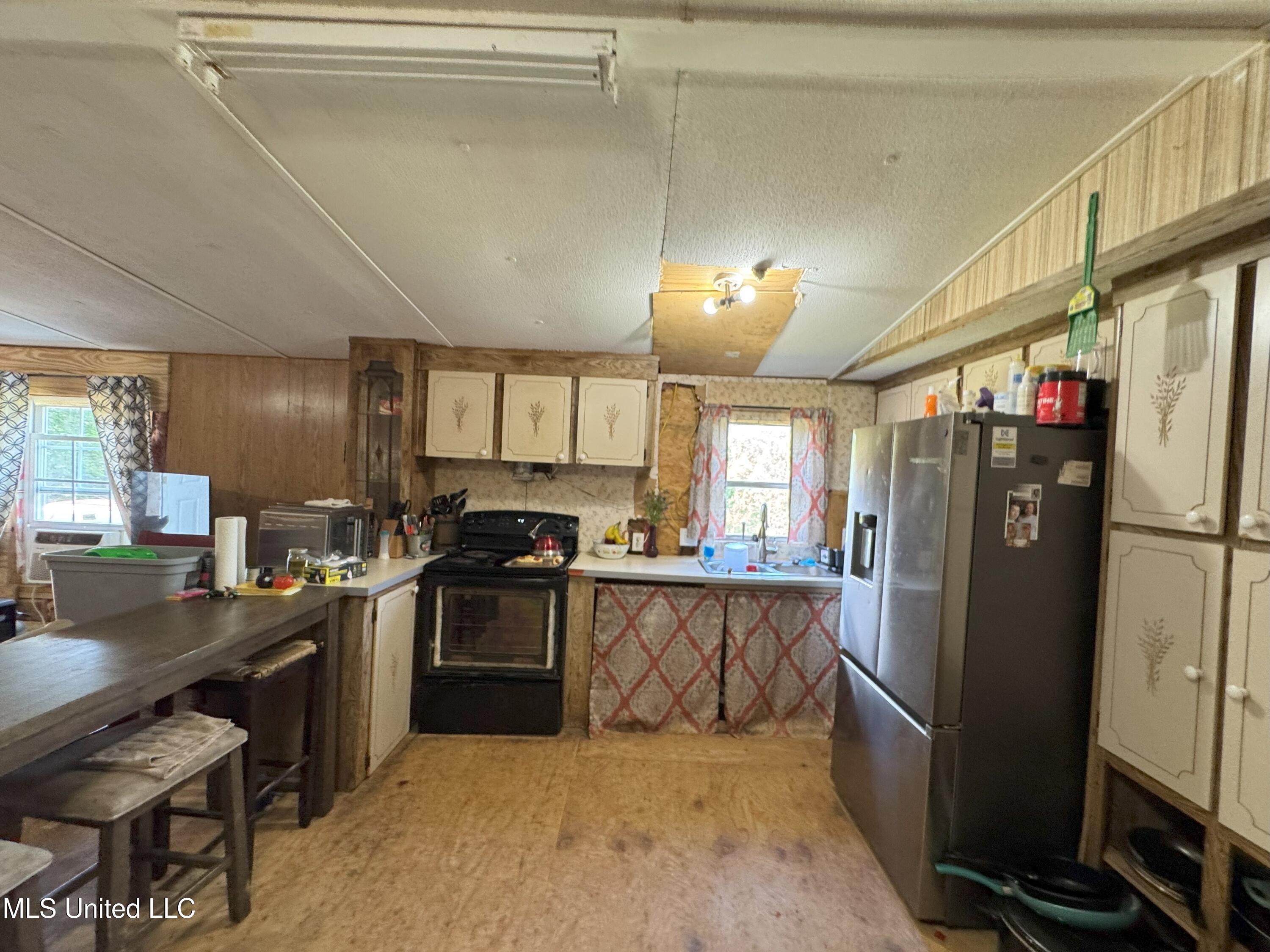 485 Sweet Home Road