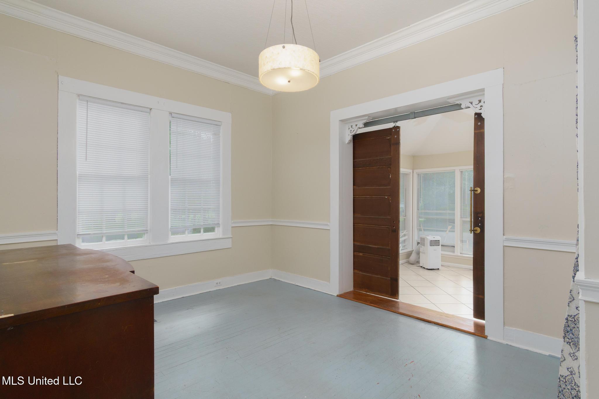 400 N 37th Avenue