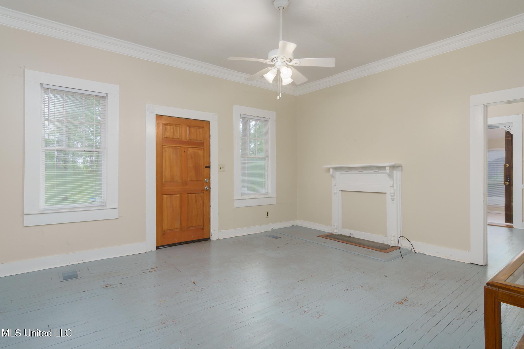 400 N 37th Avenue