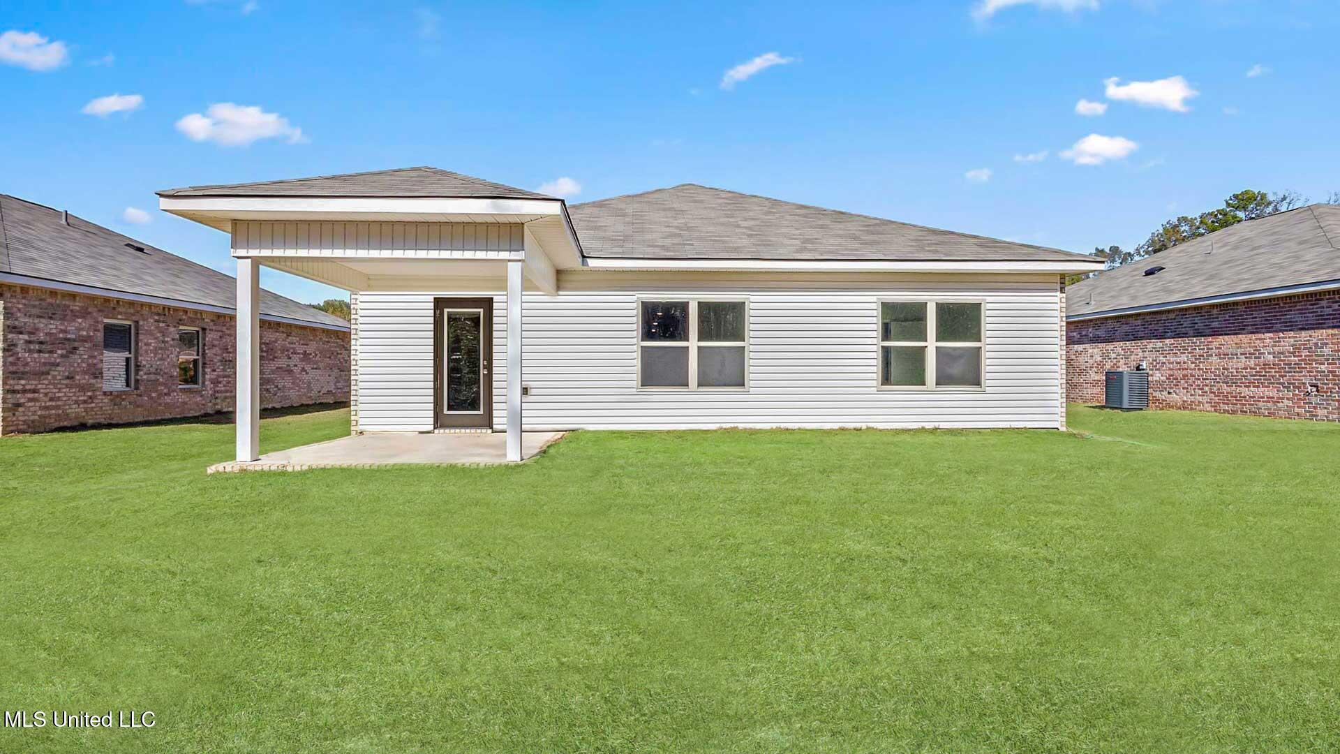 5011 Quail Ridge Drive