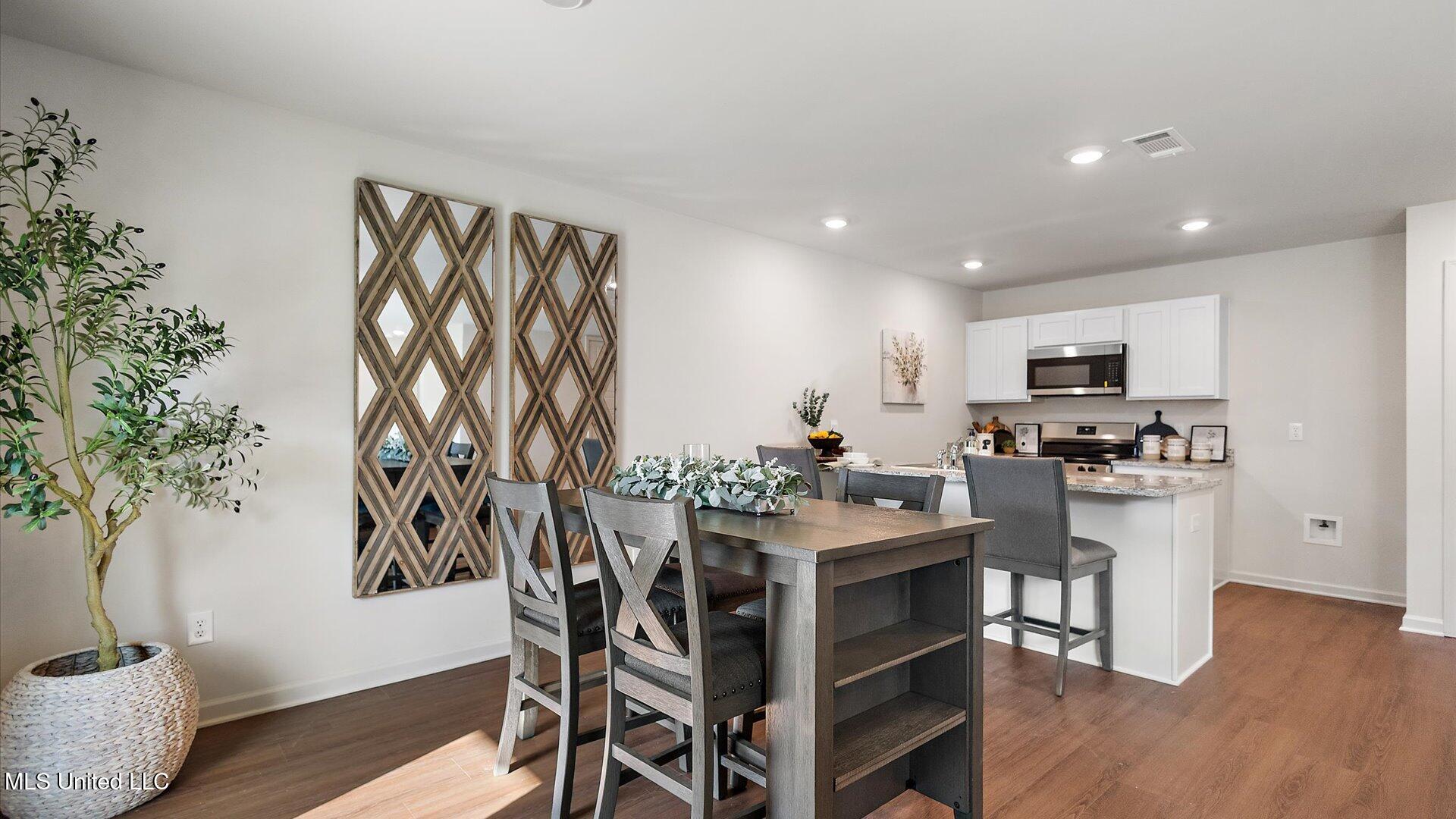 5011 Quail Ridge Drive