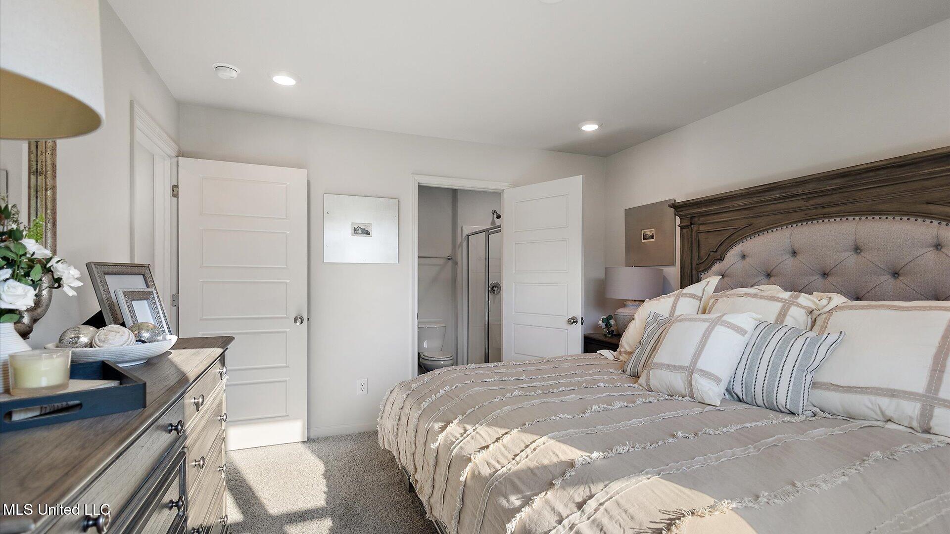 5011 Quail Ridge Drive