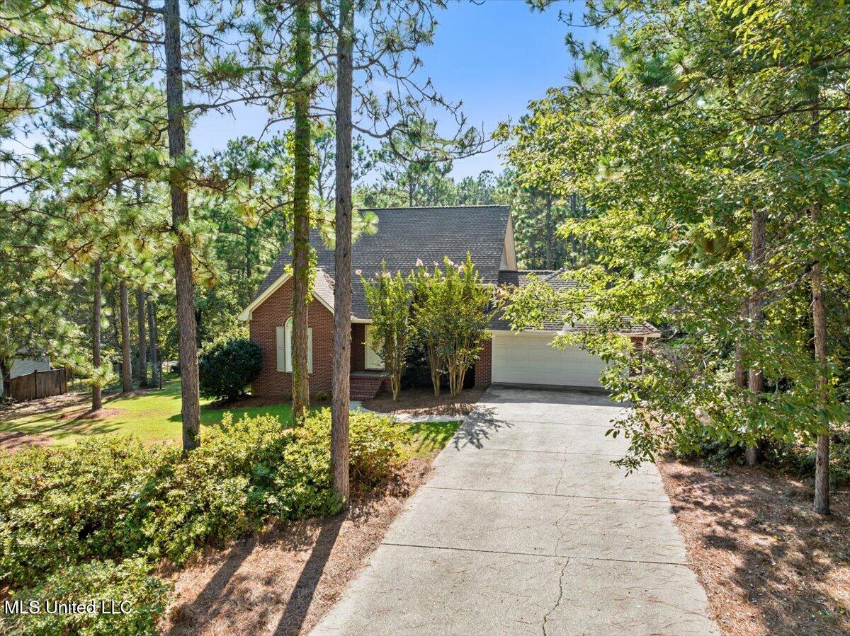 110 Green Bay Drive