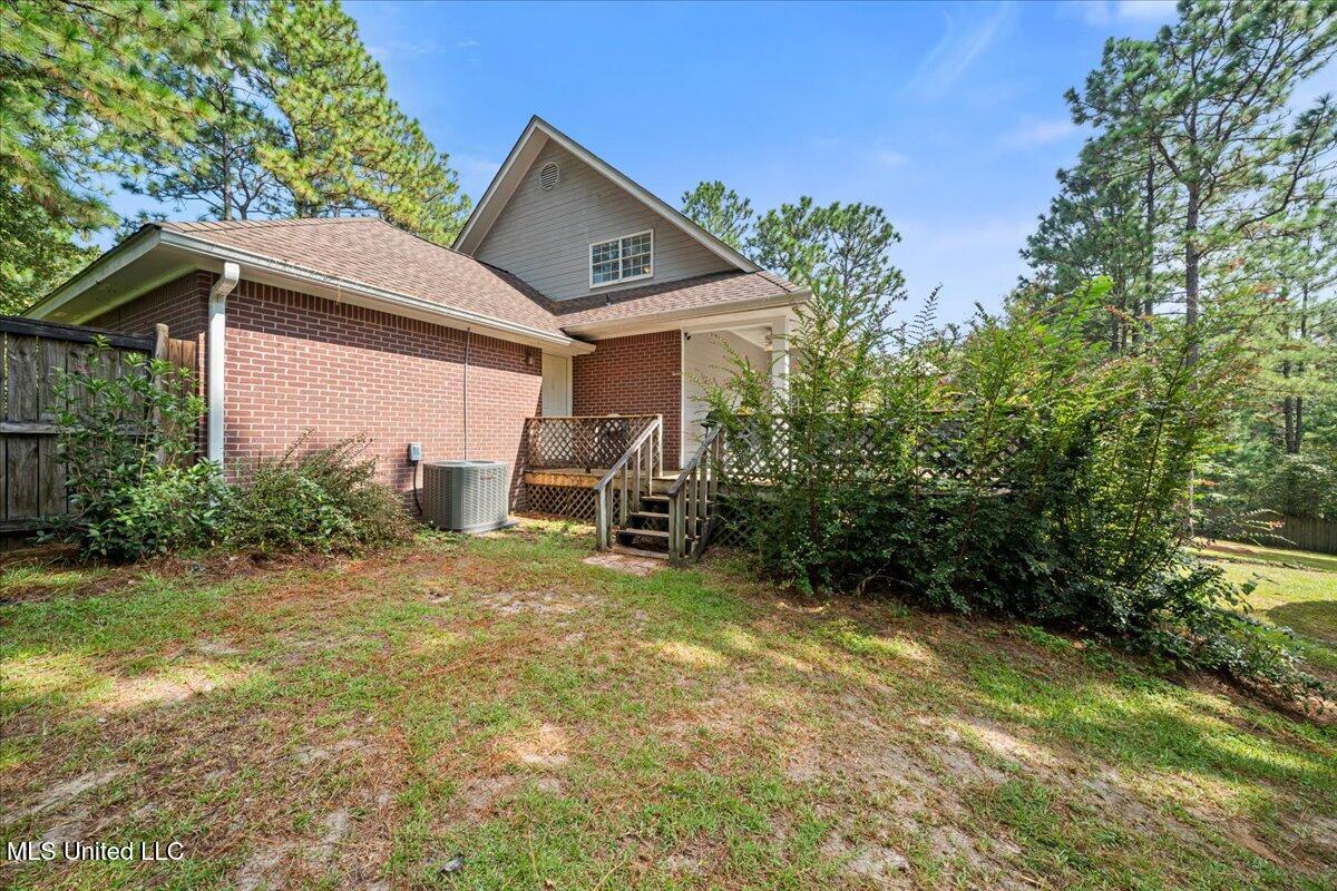 110 Green Bay Drive