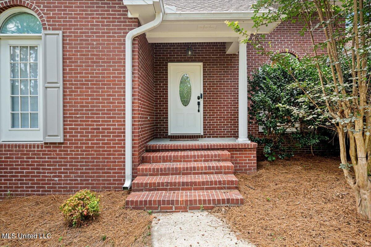 110 Green Bay Drive