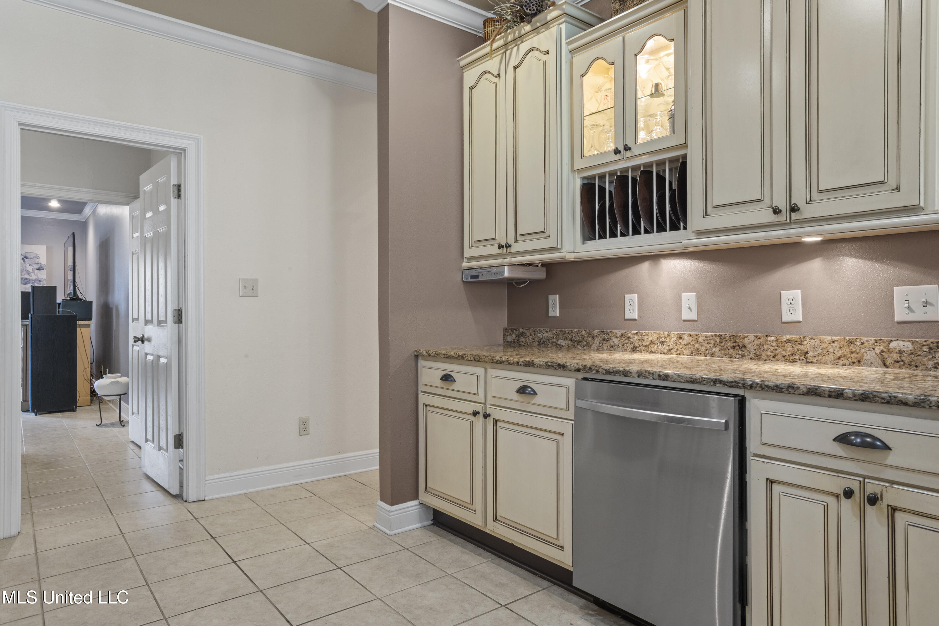 11827 River Estates Circle