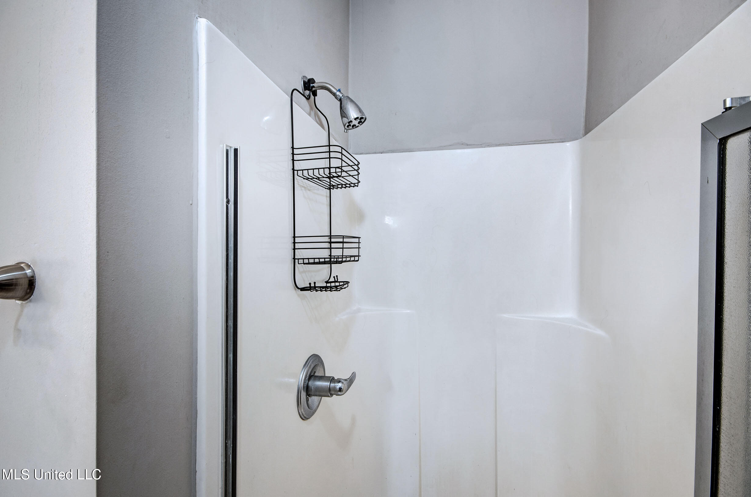 2017 Rolling Hill Drive