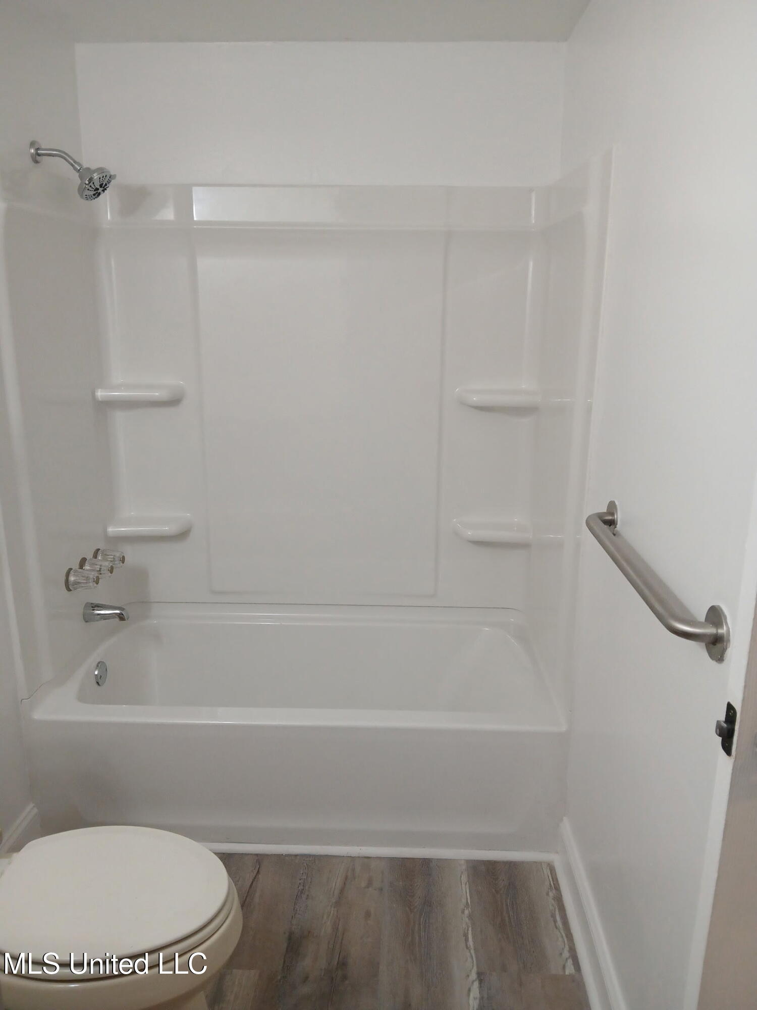 4308 Robinhood Drive Drive