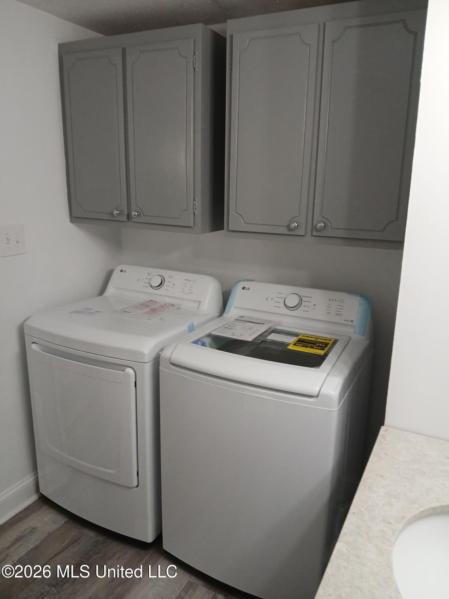 4308 Robinhood Drive Drive