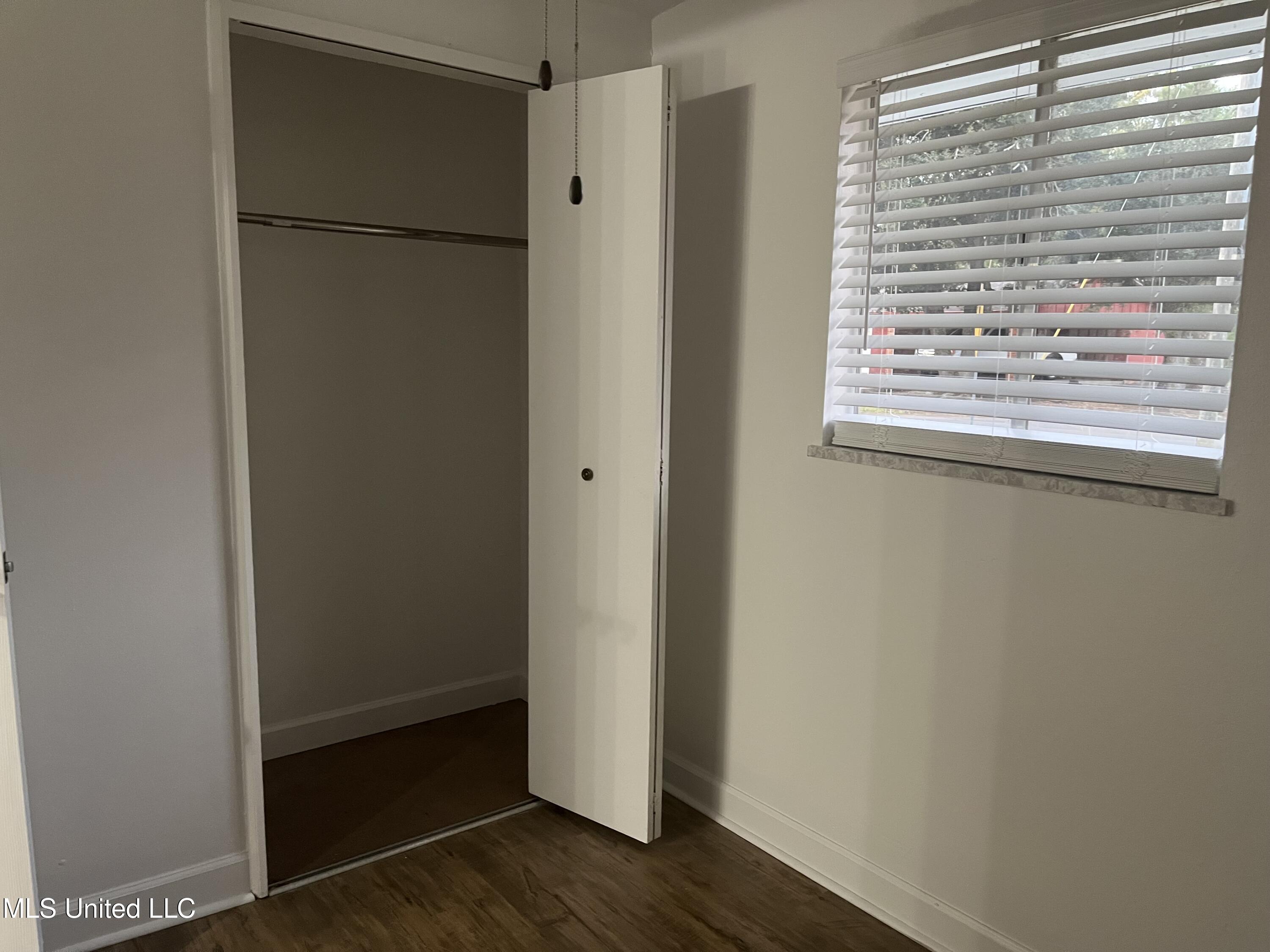 4308 Robinhood Drive Drive