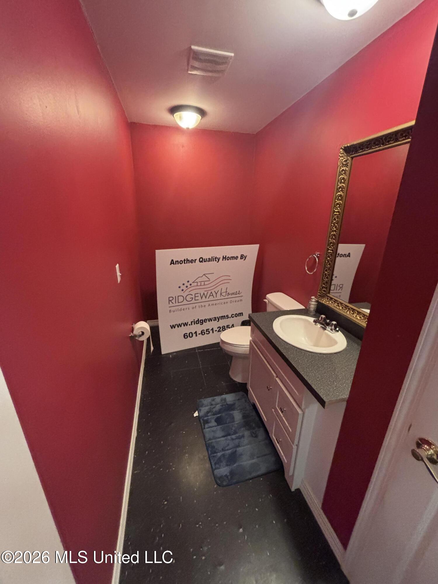 852 Ellisville Boulevard