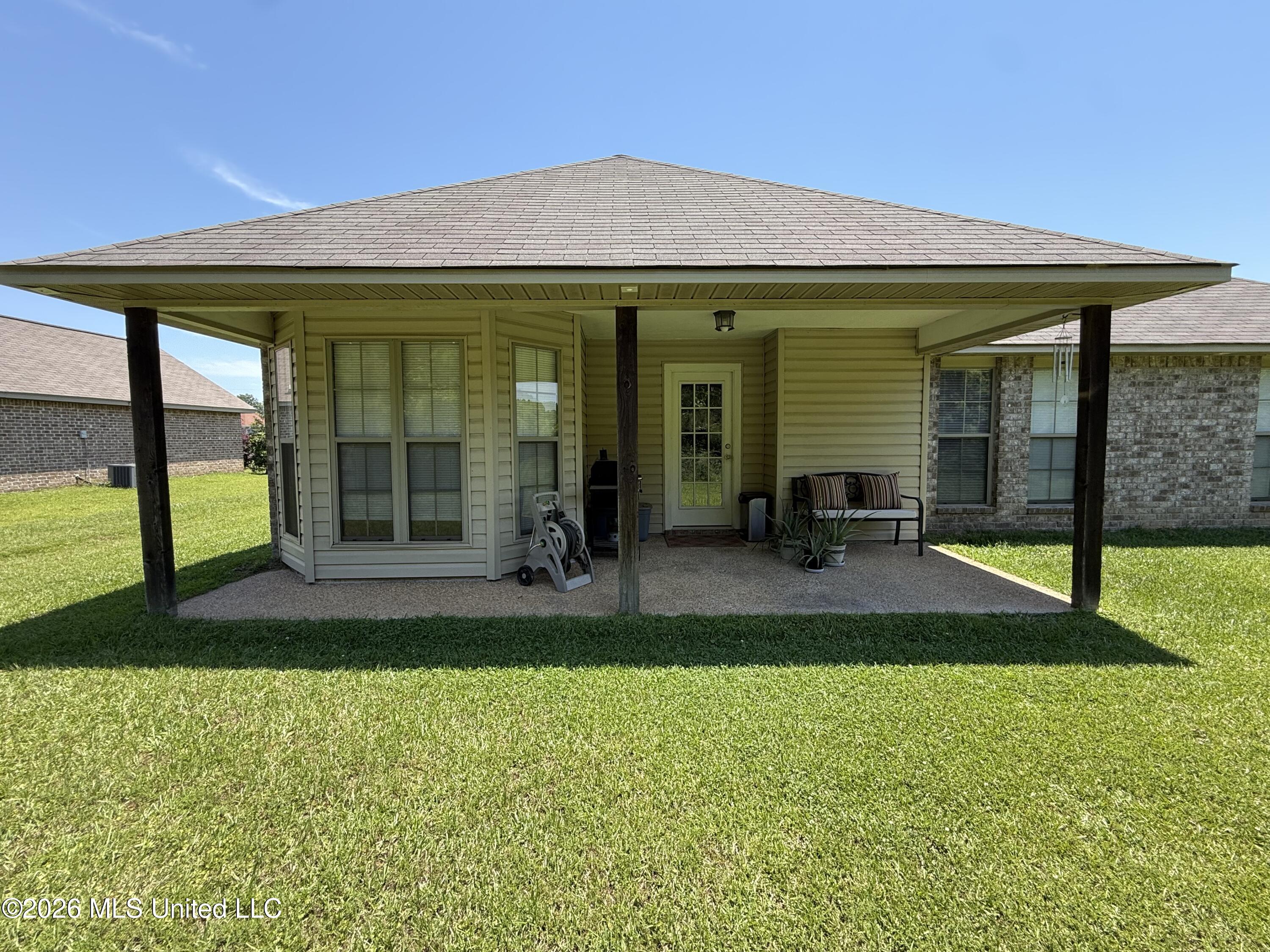 476 Parker Drive