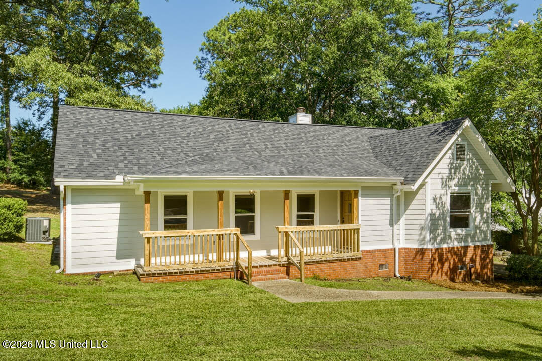 40 Windgate Drive